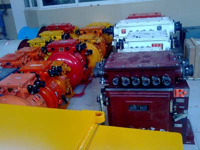 待檢防爆電機(jī)，防爆導(dǎo)電滑環(huán)
